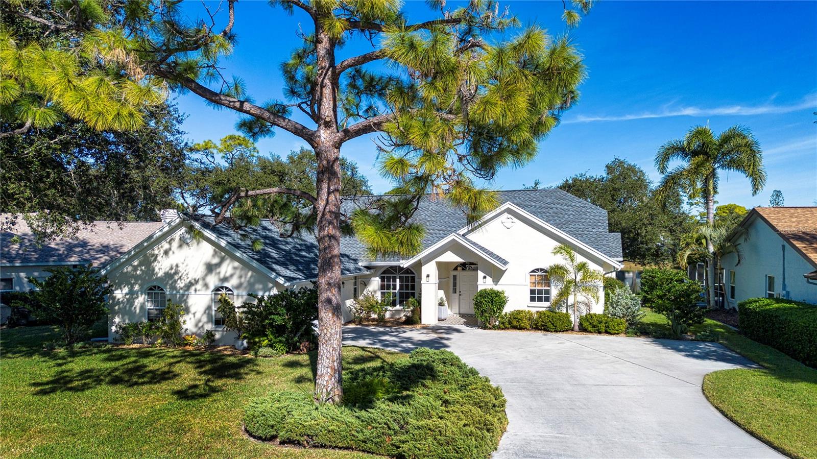 Image 67 of 76 For 8267 Shadow Pine Way