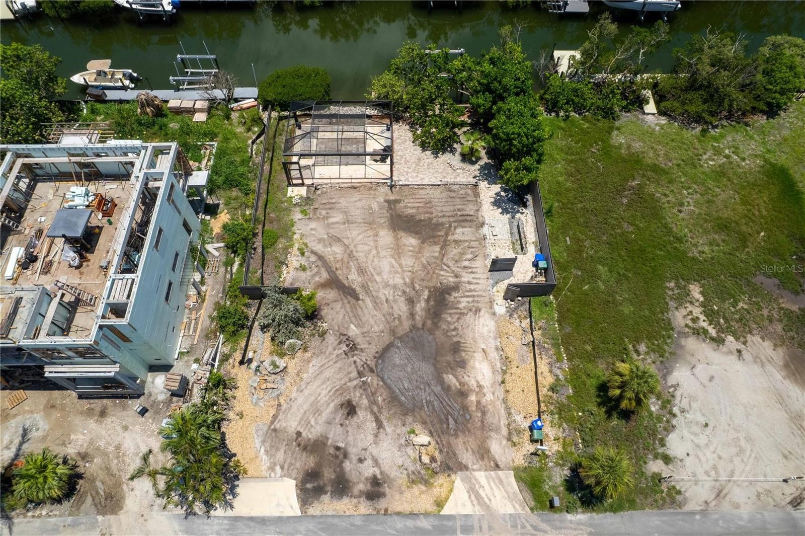 Image 6 of 18 For 640 Lyons Lane