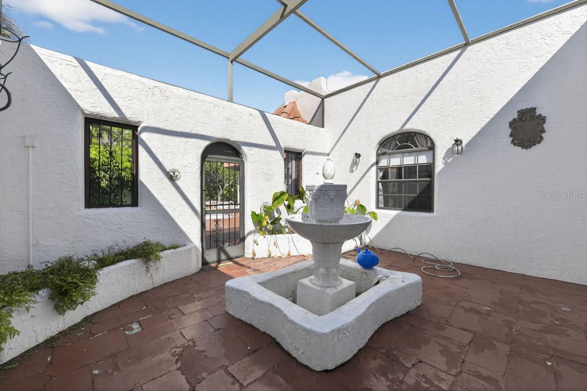 Image 47 of 49 For 328 Sorrento Street