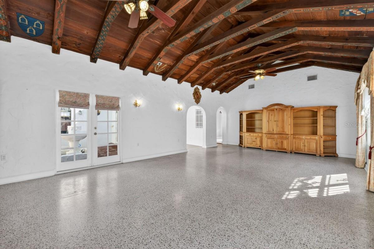 Image 9 of 49 For 328 Sorrento Street