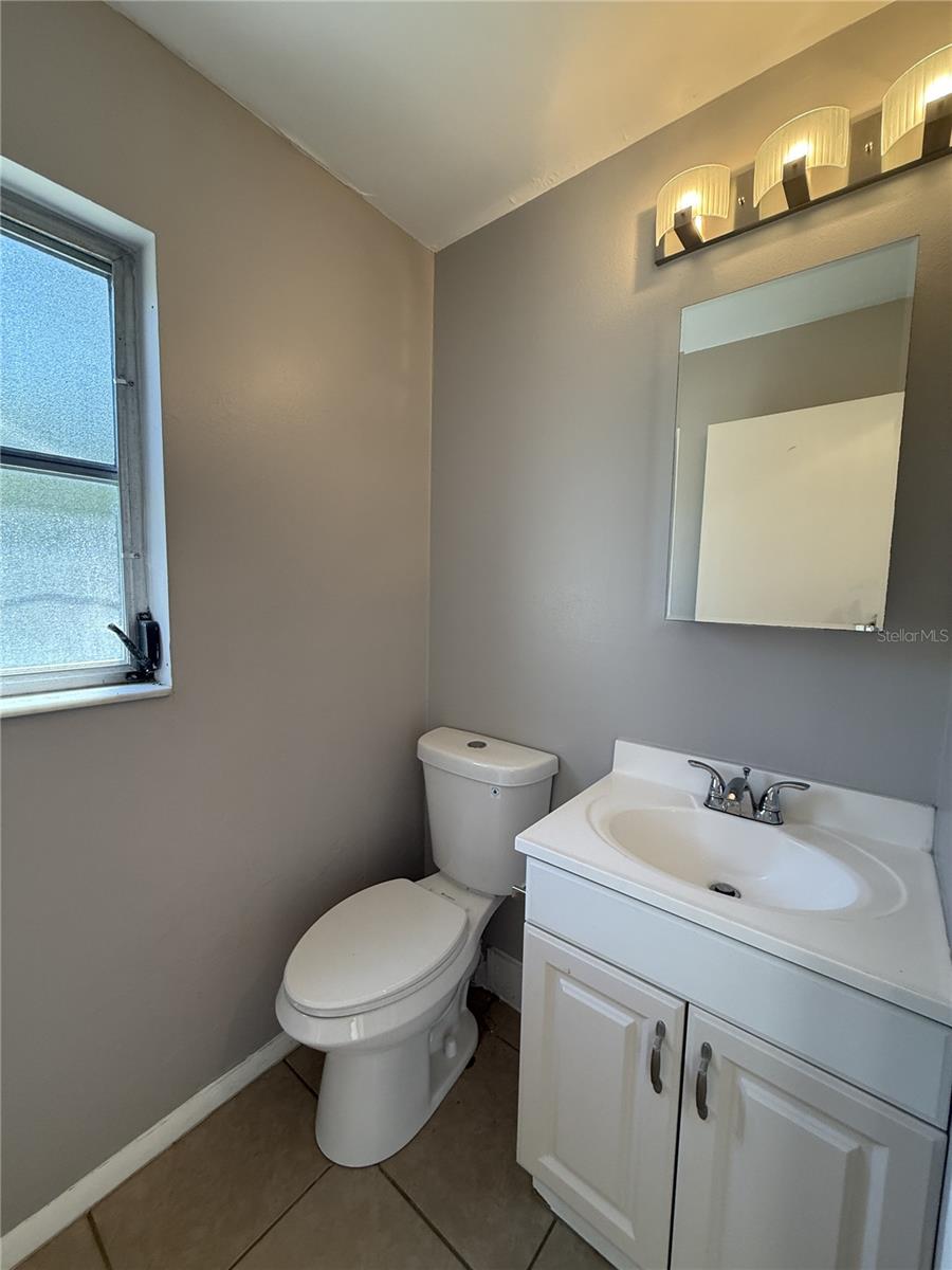 Image 12 of 15 For 474 Briarwood Road