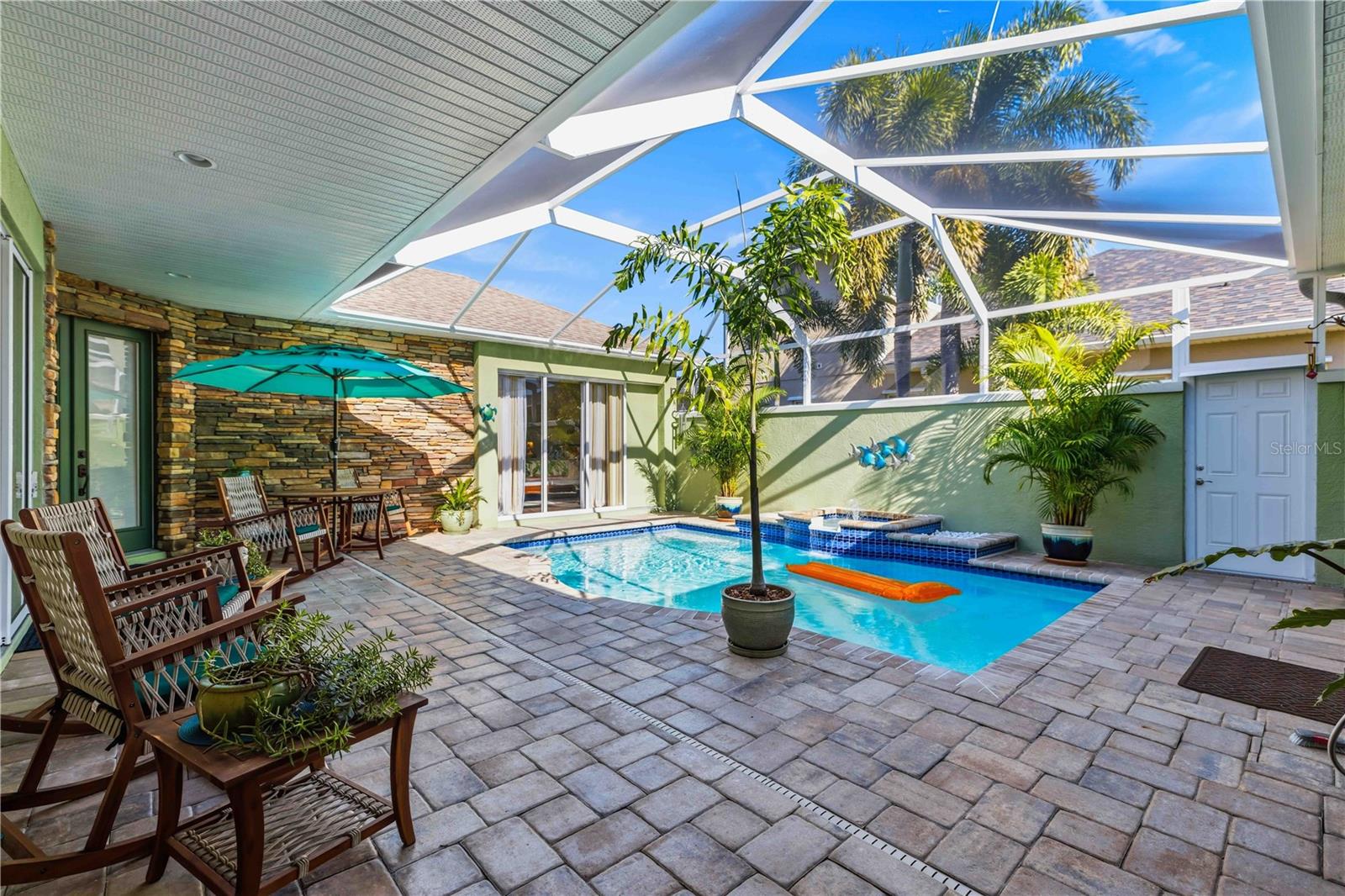 Image 6 of 53 For 7915 Edmonston Circle