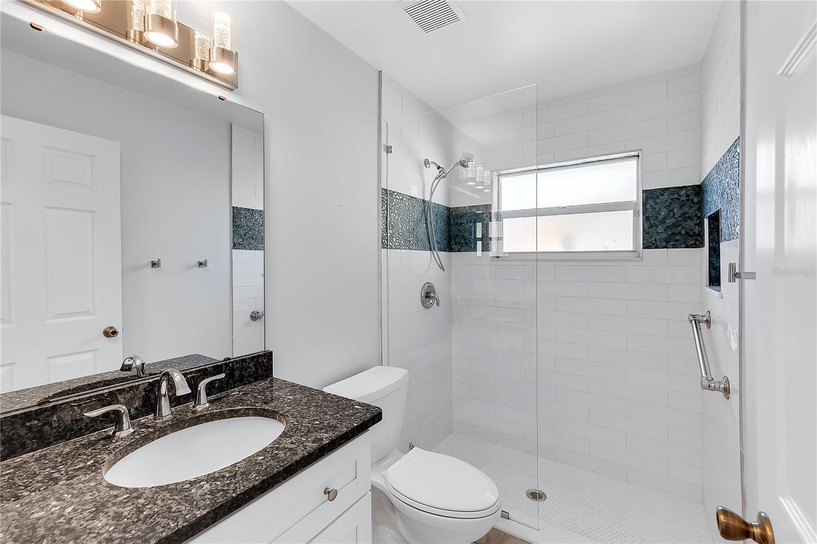 Image 28 of 33 For 911 Wee Burn Place