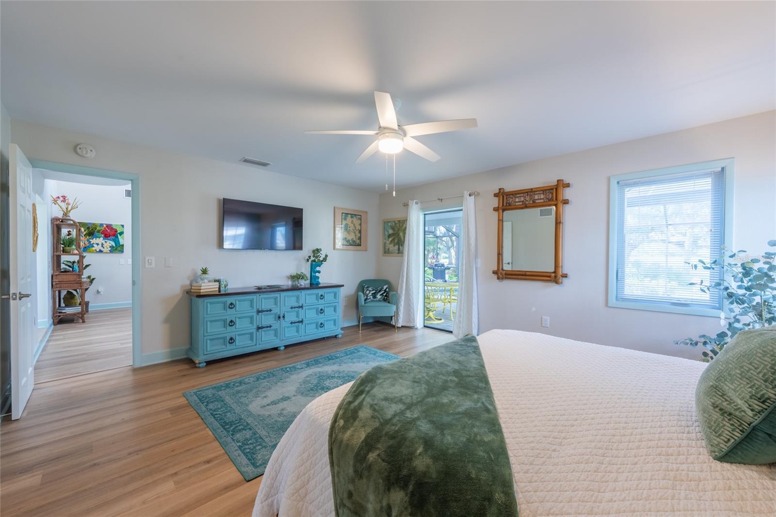 Image 27 of 71 For 5005 Canterbury Drive