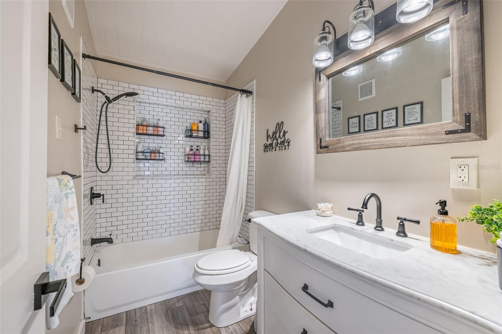 Image 25 of 43 For 3407 29th Street W