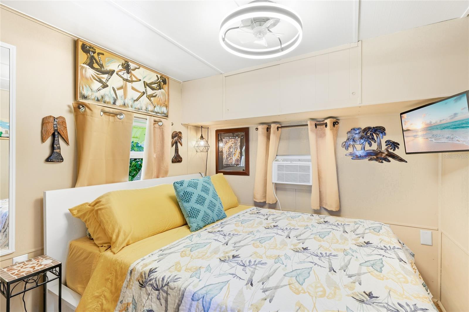 Image 11 of 22 For 10315 Cortez Road W 14-2