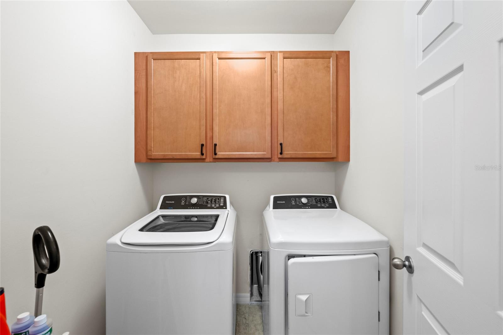 Image 19 of 26 For 8921 Excelsior Loop