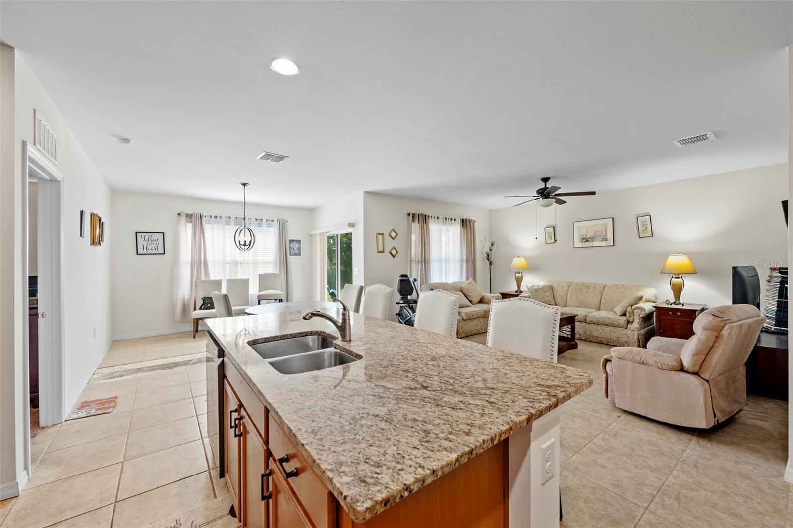 Image 7 of 26 For 8921 Excelsior Loop