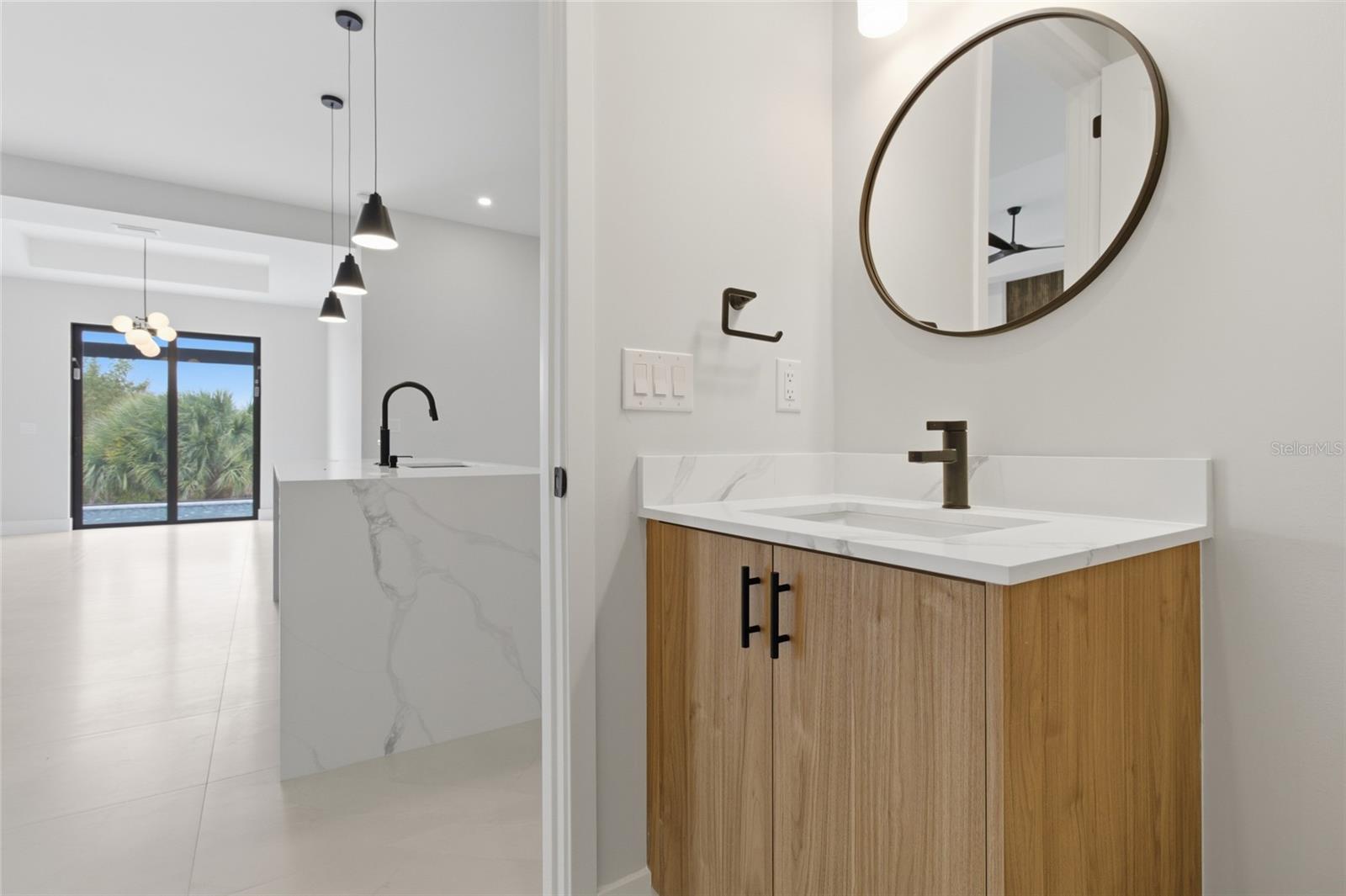 Image 23 of 56 For 9660 President Circle