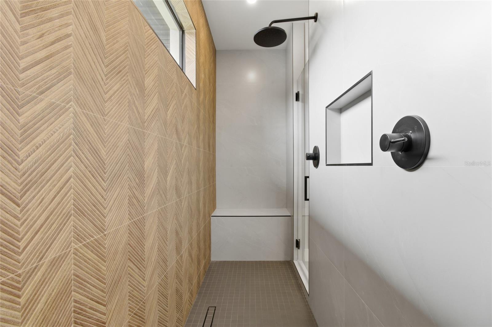 Image 32 of 56 For 9660 President Circle