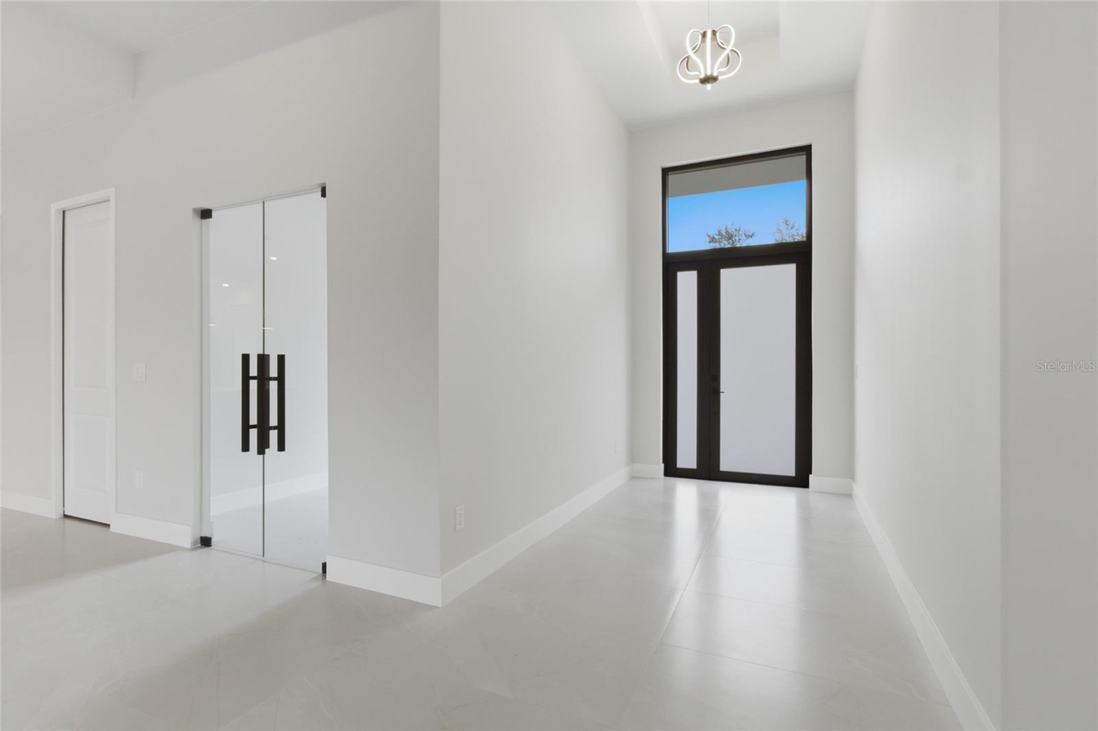 Image 8 of 56 For 9660 President Circle