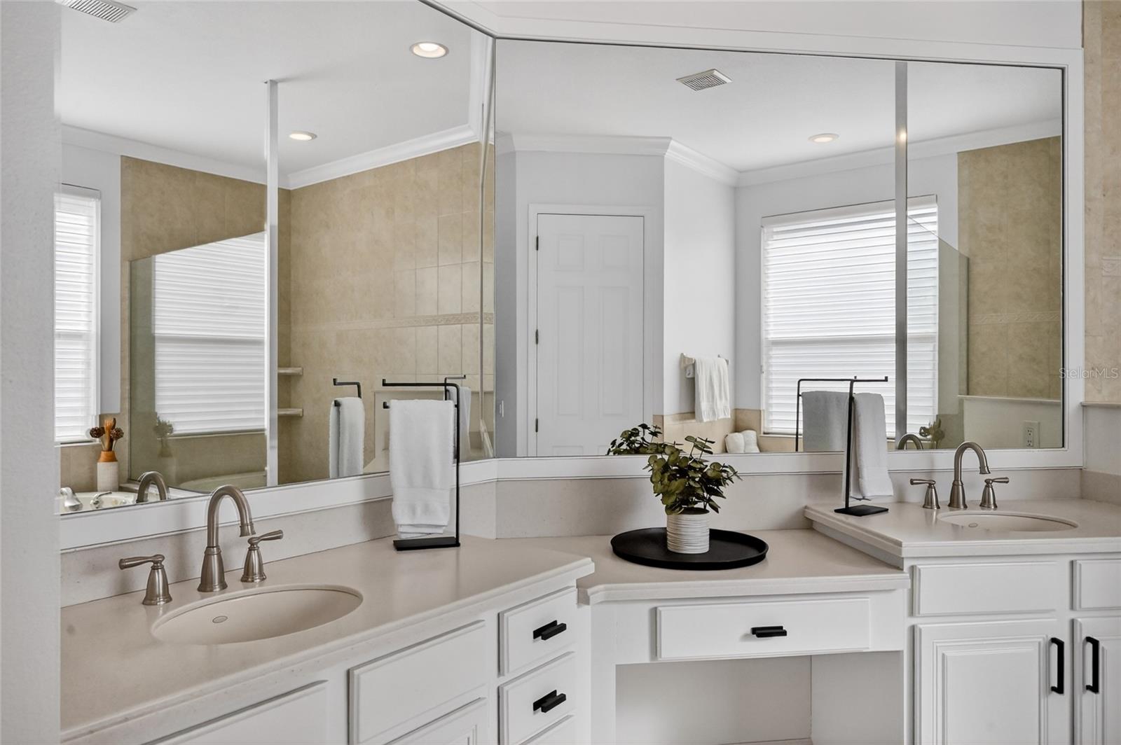 Image 27 of 55 For 6718 Ladyfish Trail