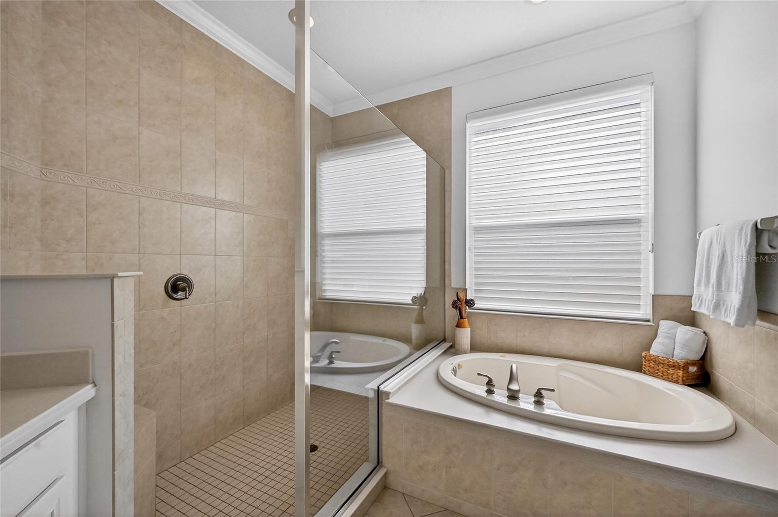 Image 28 of 55 For 6718 Ladyfish Trail