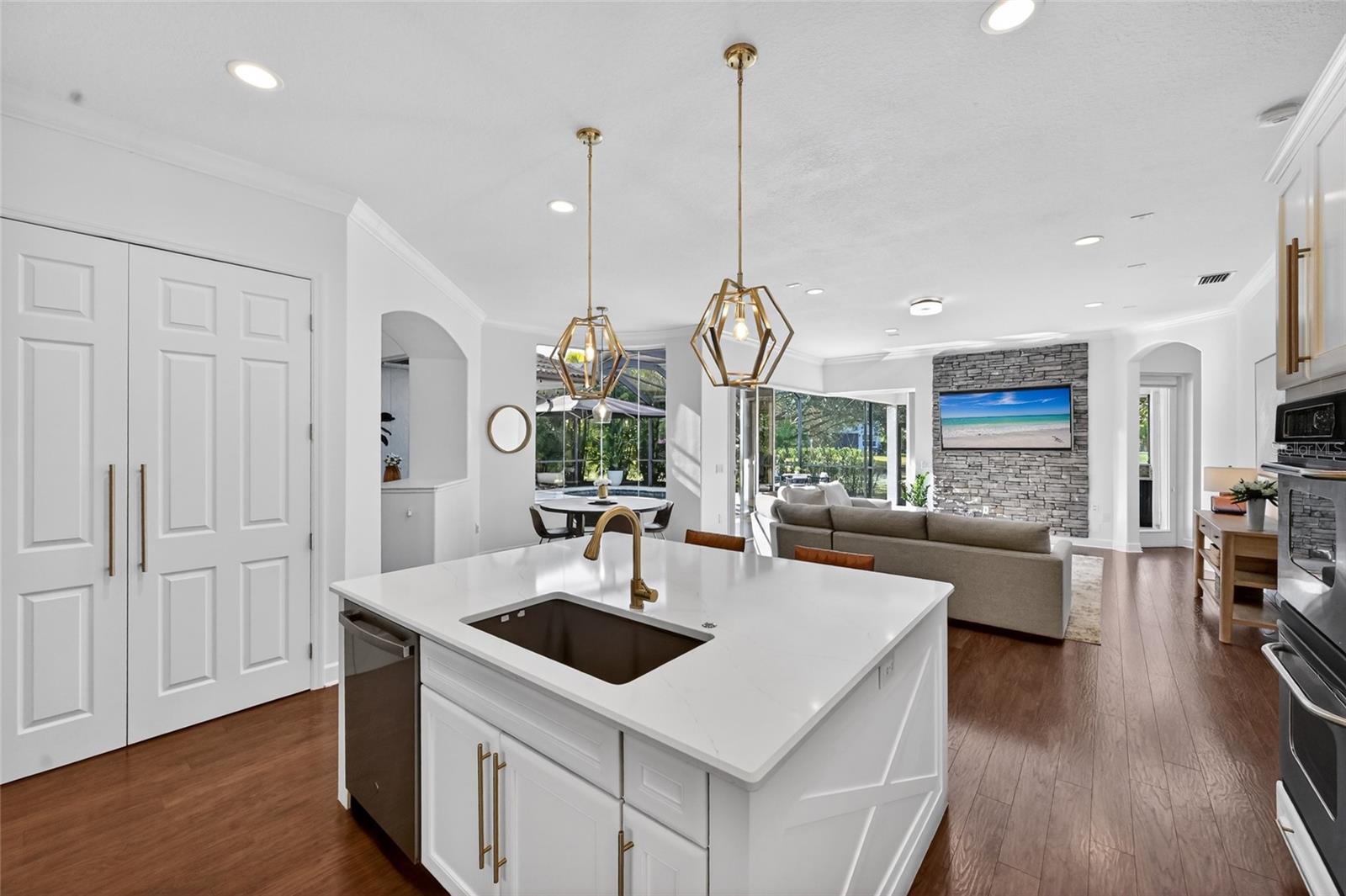 Image 6 of 55 For 6718 Ladyfish Trail