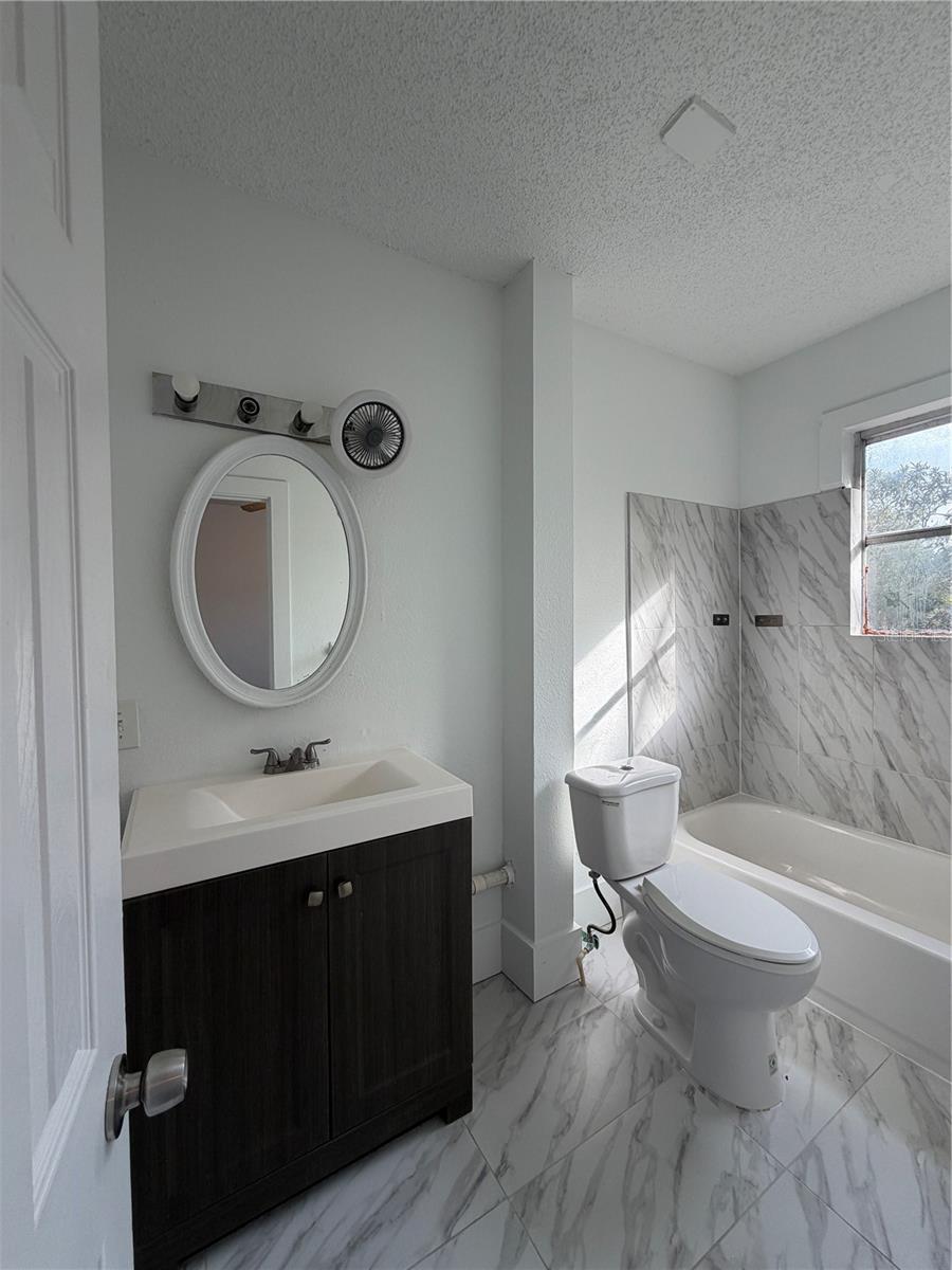 Image 8 of 12 For 1762 32nd Street