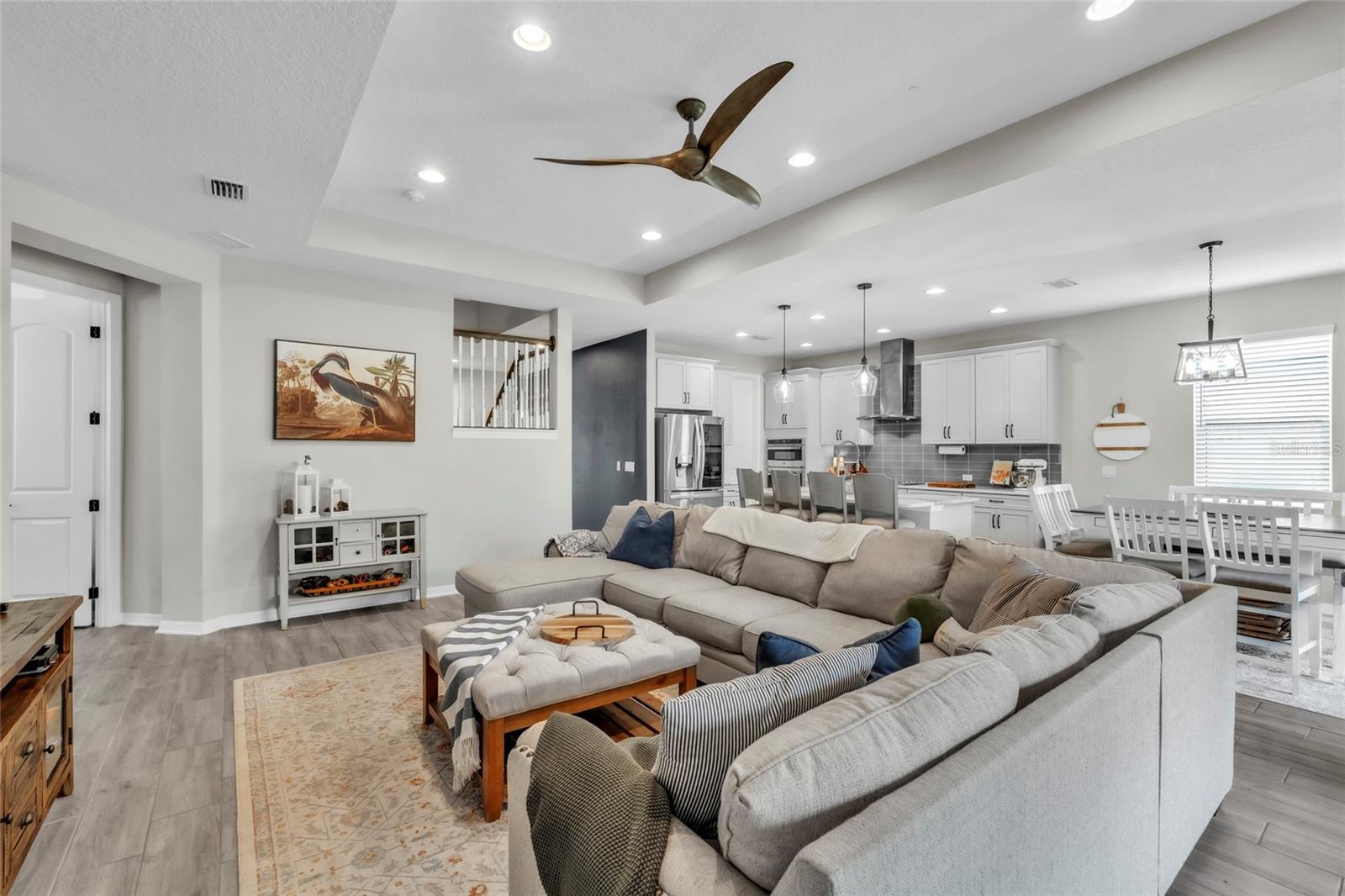 Image 6 of 57 For 14412 20th Street E