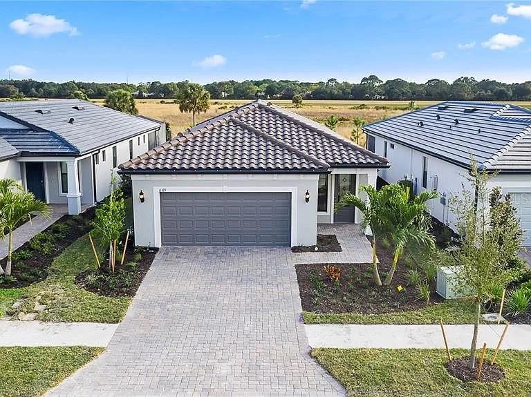 Details for 6319 Crested Eagle Lane, NOKOMIS, FL 34275