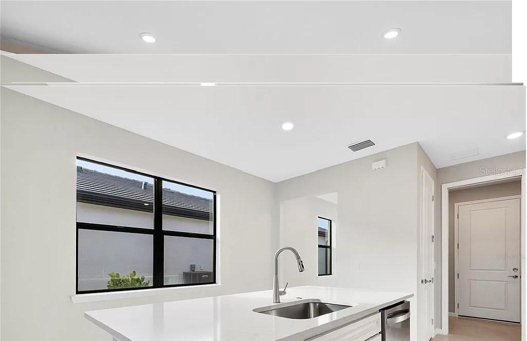 Image 10 of 26 For 6319 Crested Eagle Lane