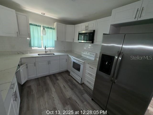 Image 2 of 18 For 1840 Glengary Street