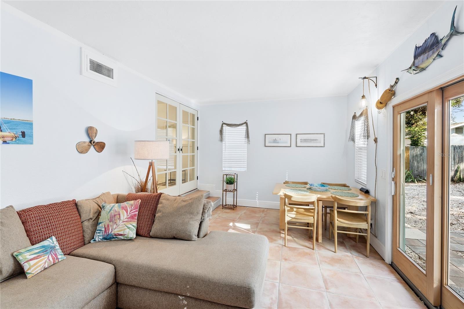 Image 17 of 30 For 1374 20th Street