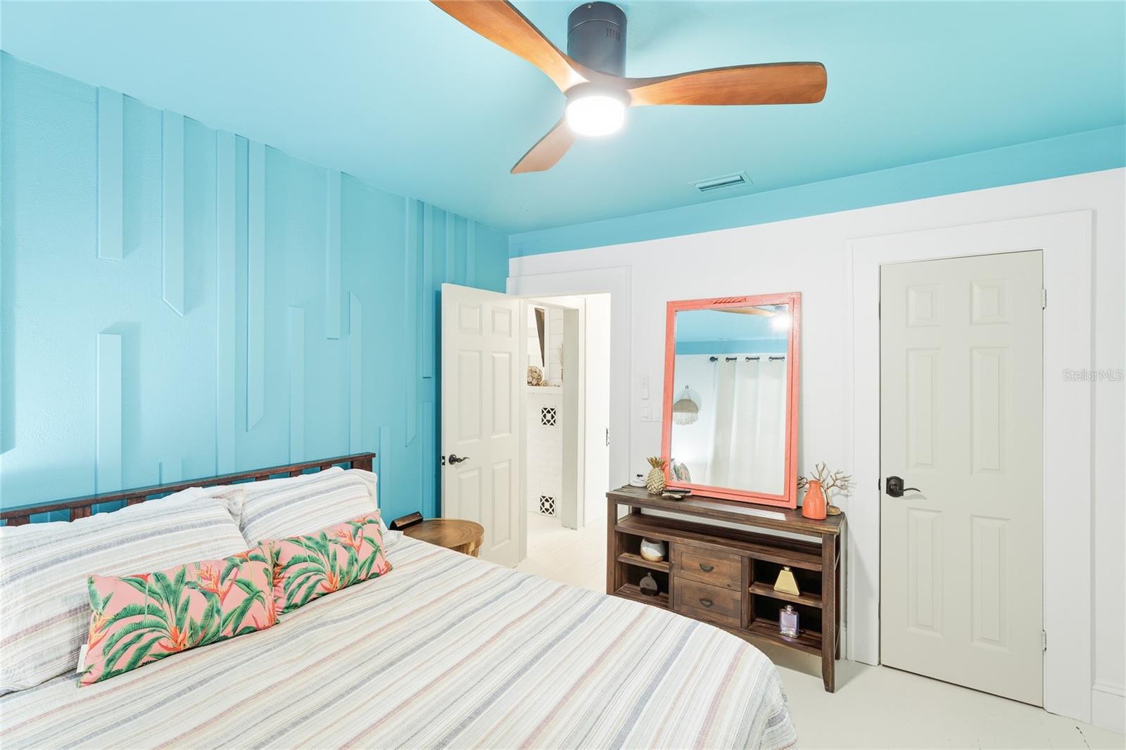 Image 22 of 30 For 1374 20th Street