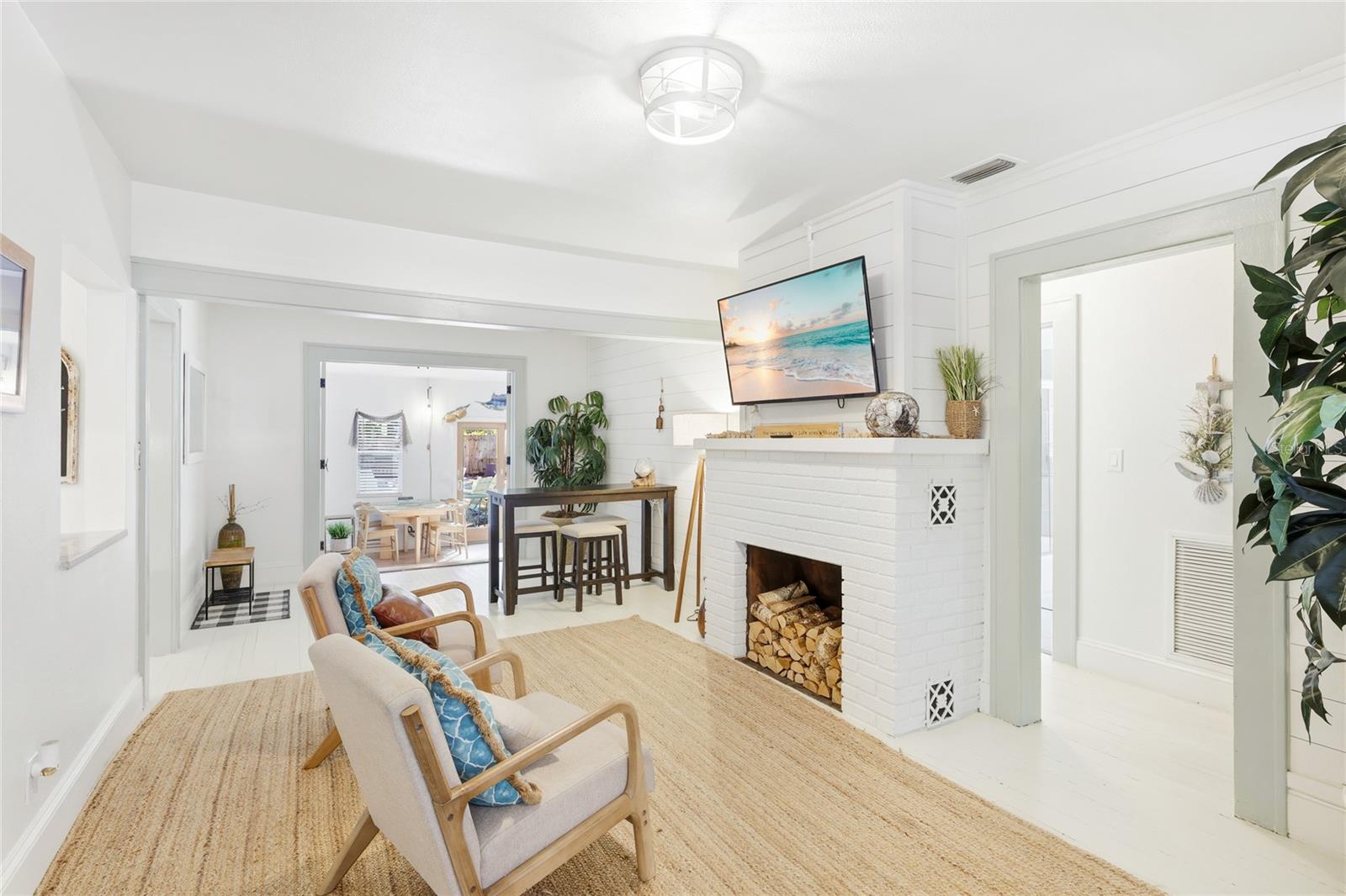 Image 6 of 30 For 1374 20th Street