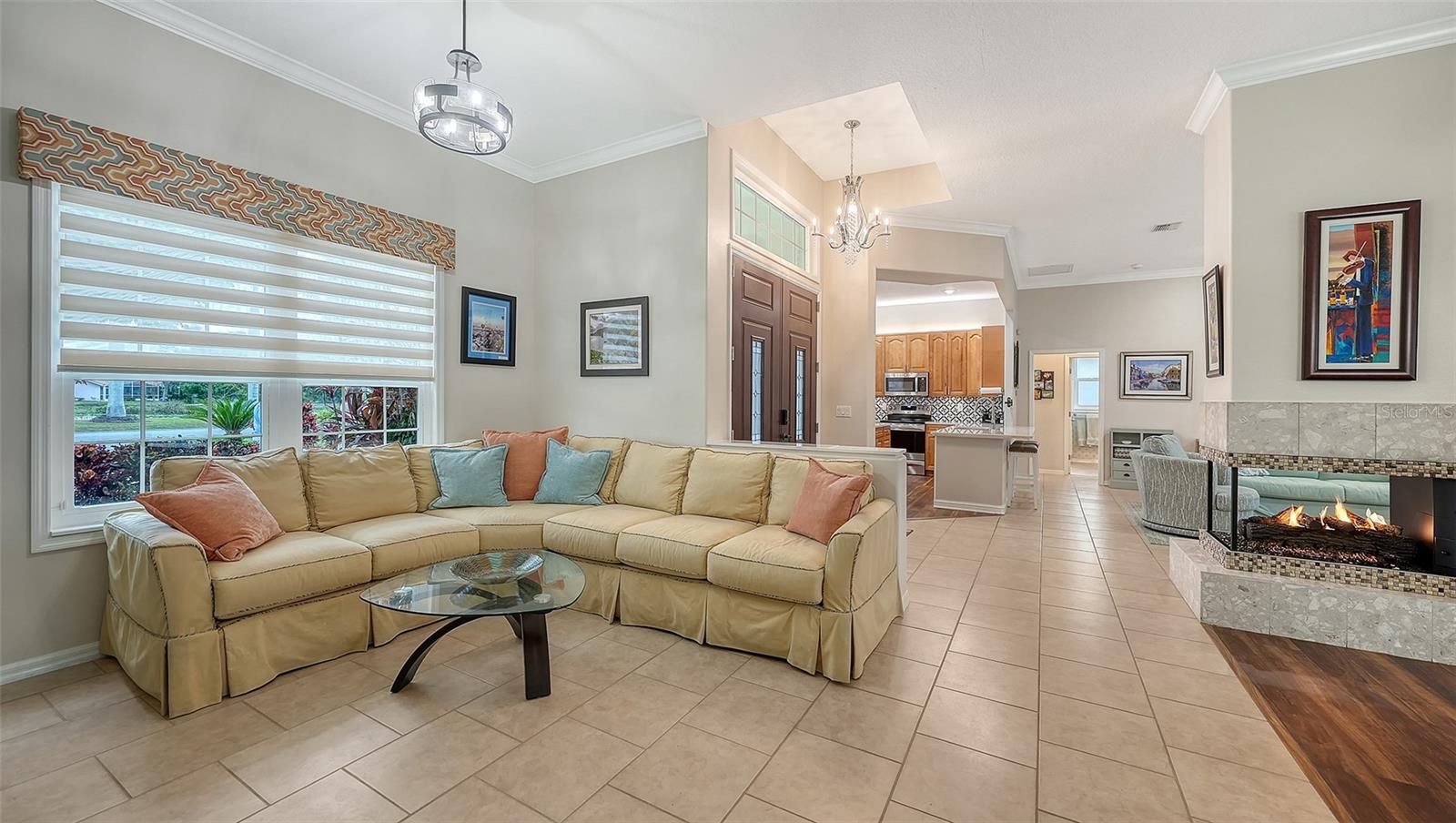 Image 25 of 82 For 7018 Coachlight Street