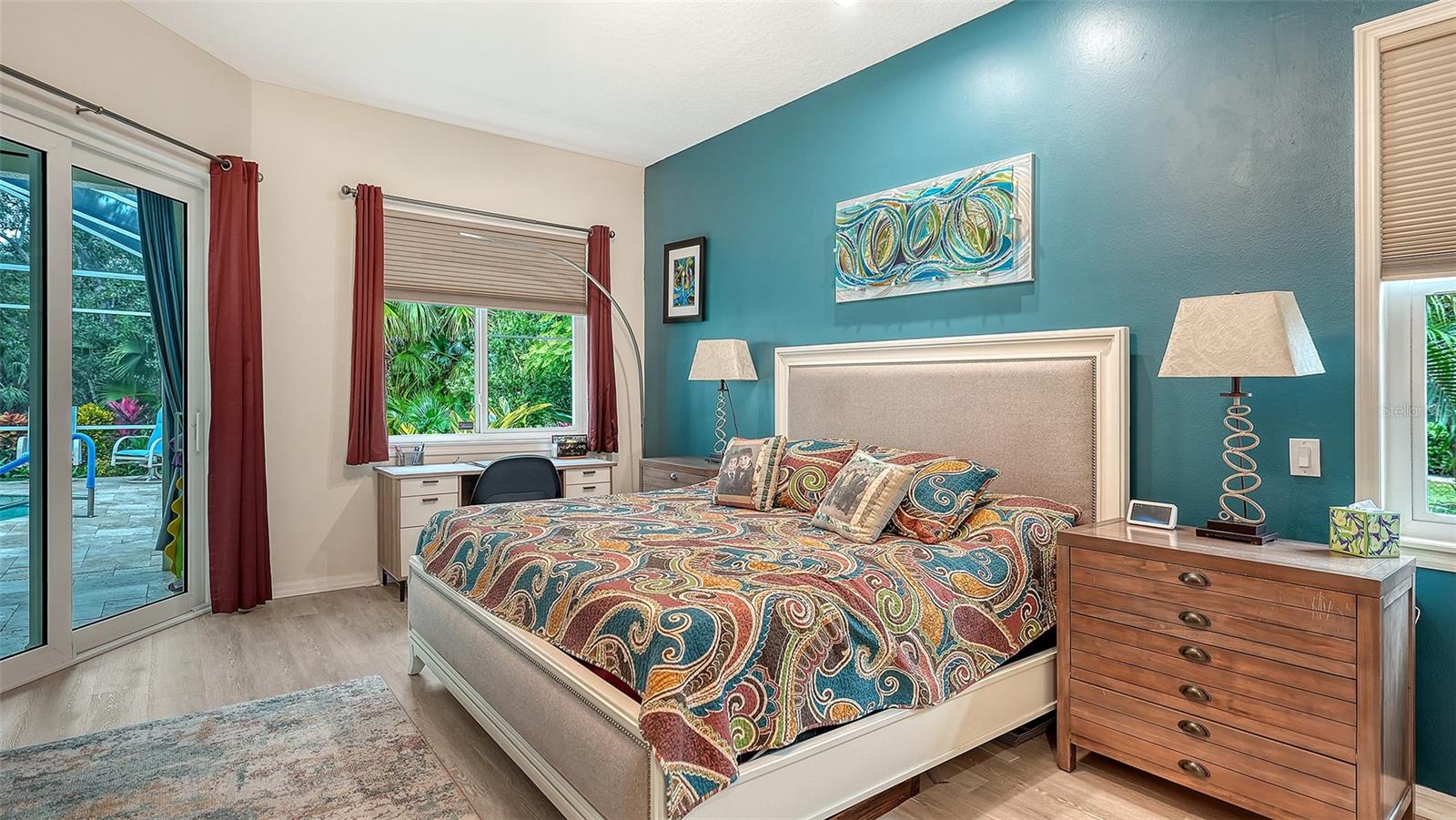 Image 26 of 82 For 7018 Coachlight Street