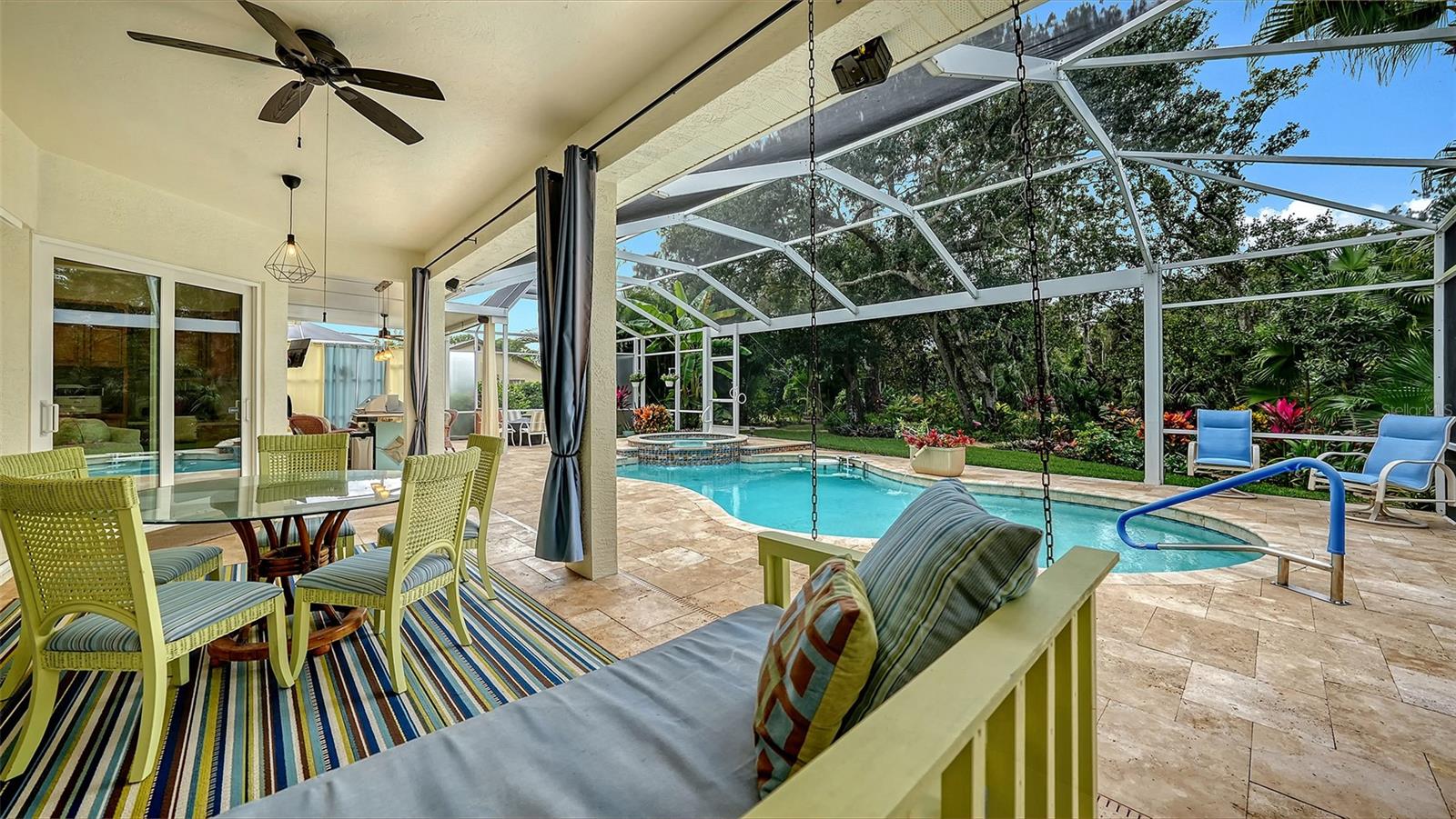 Image 36 of 82 For 7018 Coachlight Street