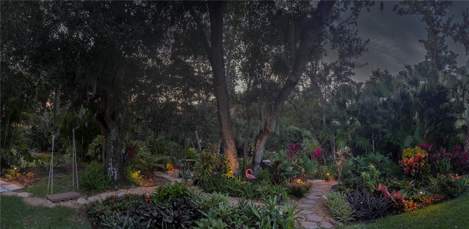 Image 51 of 82 For 7018 Coachlight Street