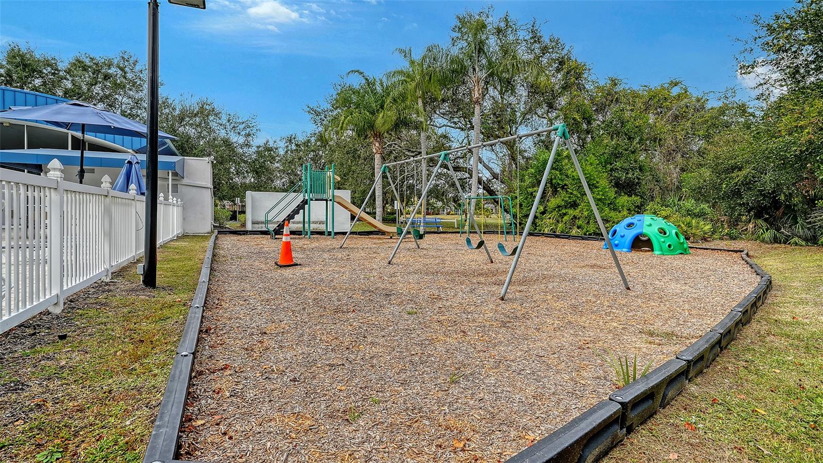 Image 62 of 82 For 7018 Coachlight Street