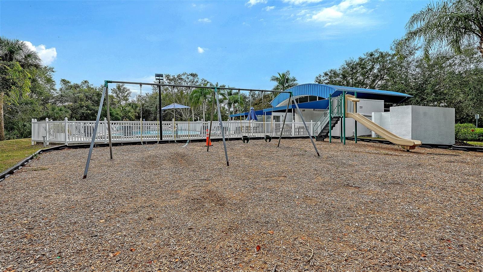 Image 65 of 82 For 7018 Coachlight Street