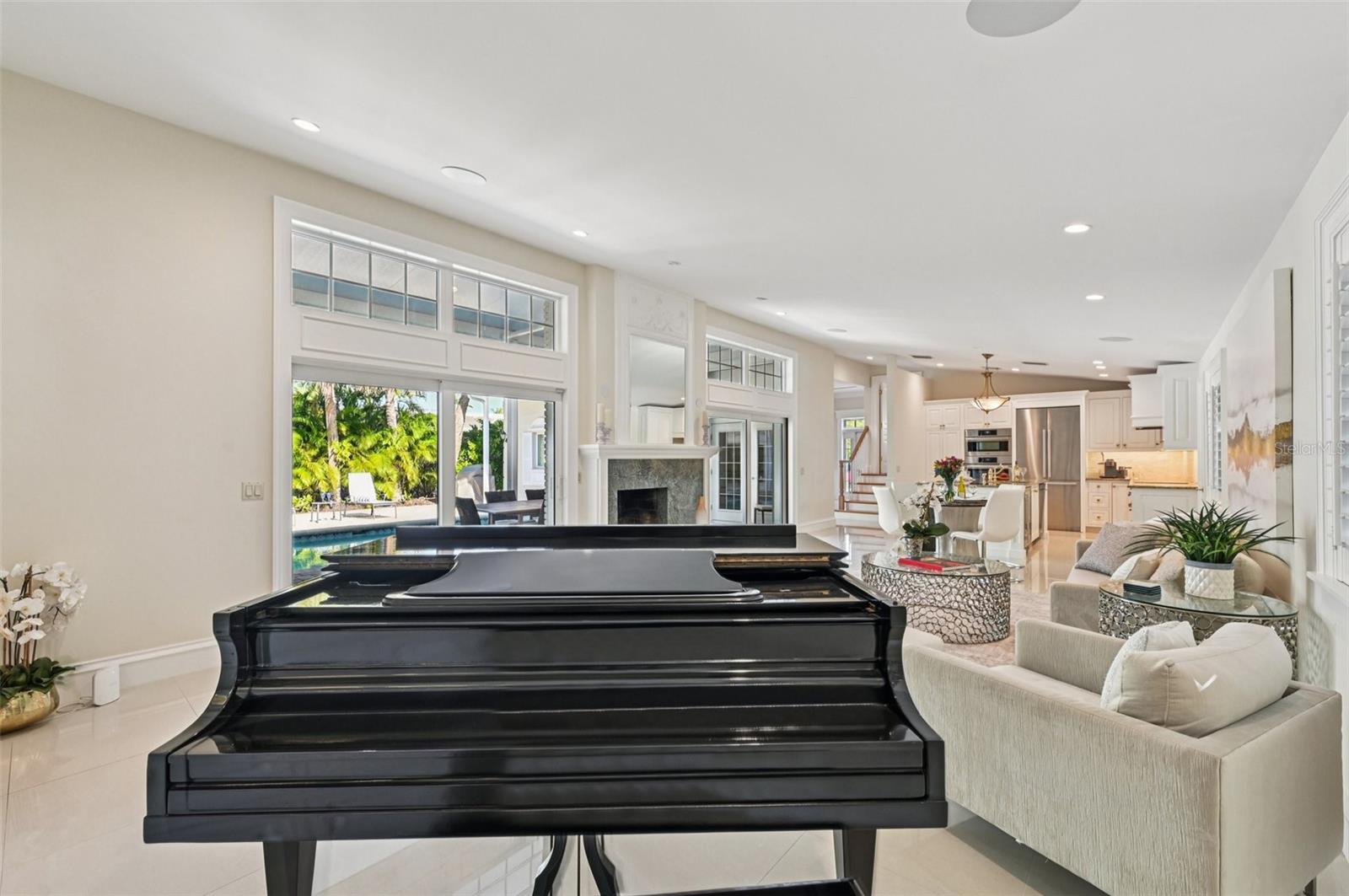 Image 12 of 76 For 1121 Morningside Place