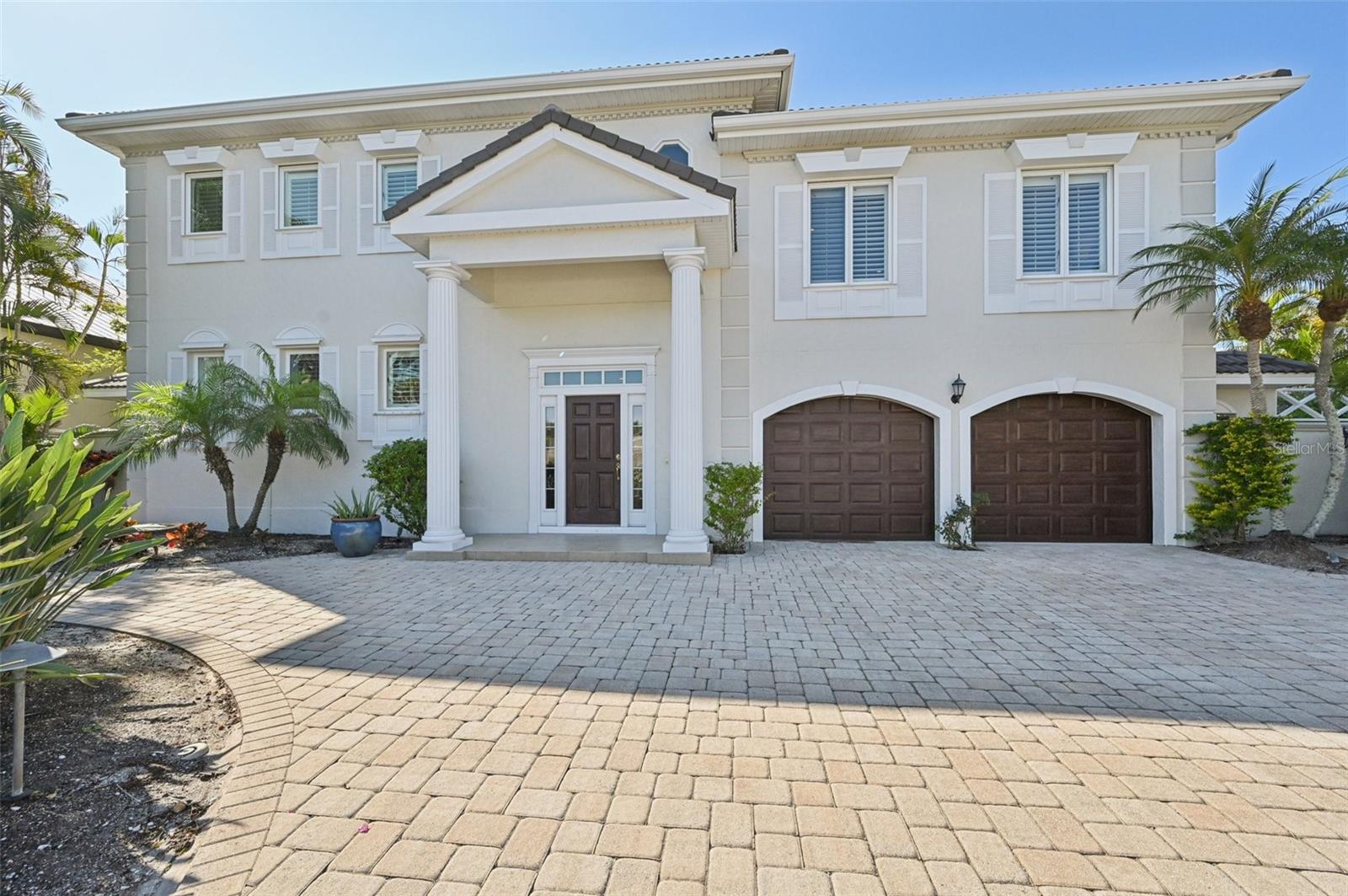 Image 2 of 76 For 1121 Morningside Place