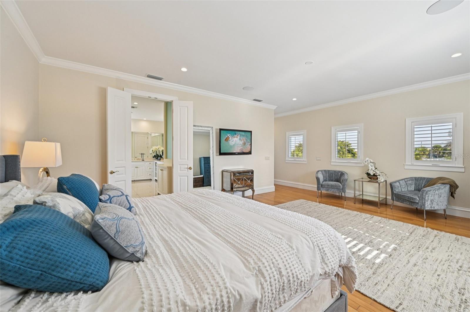 Image 47 of 76 For 1121 Morningside Place