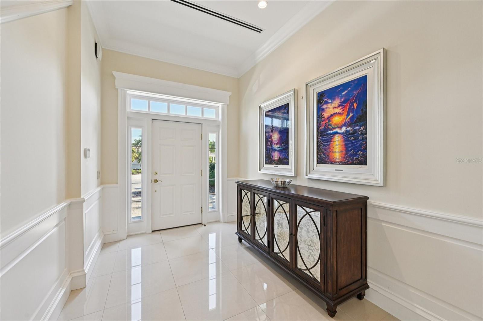 Image 5 of 76 For 1121 Morningside Place