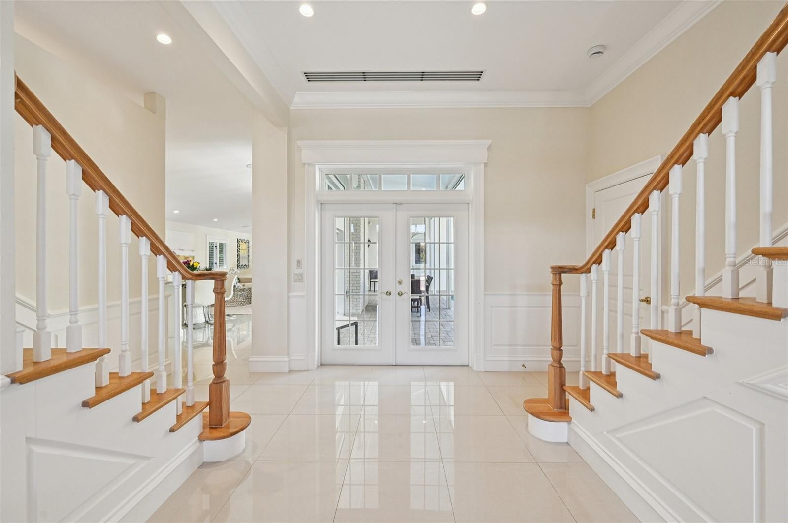 Image 6 of 76 For 1121 Morningside Place