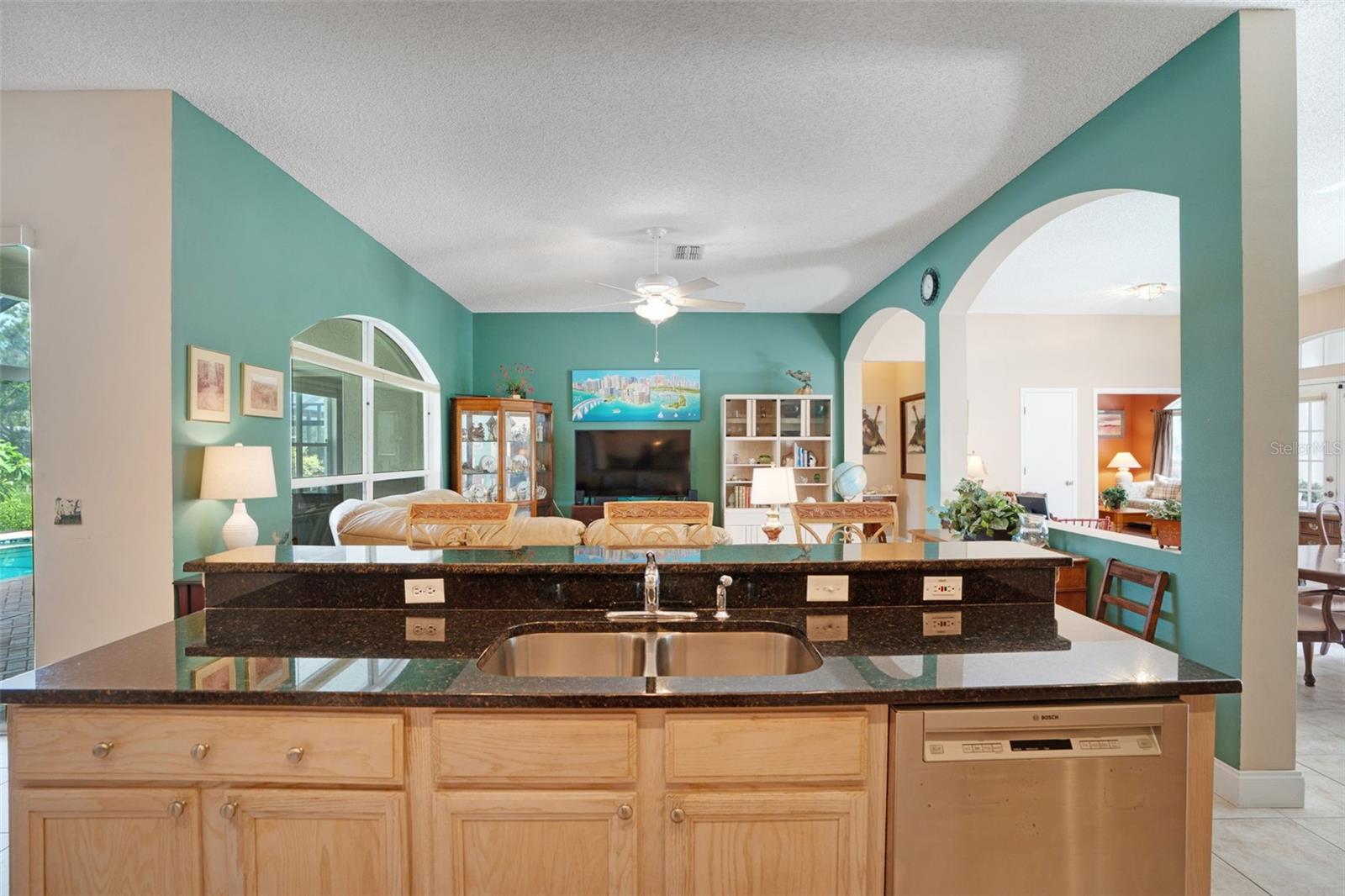 Image 14 of 55 For 111 41st Street Ne