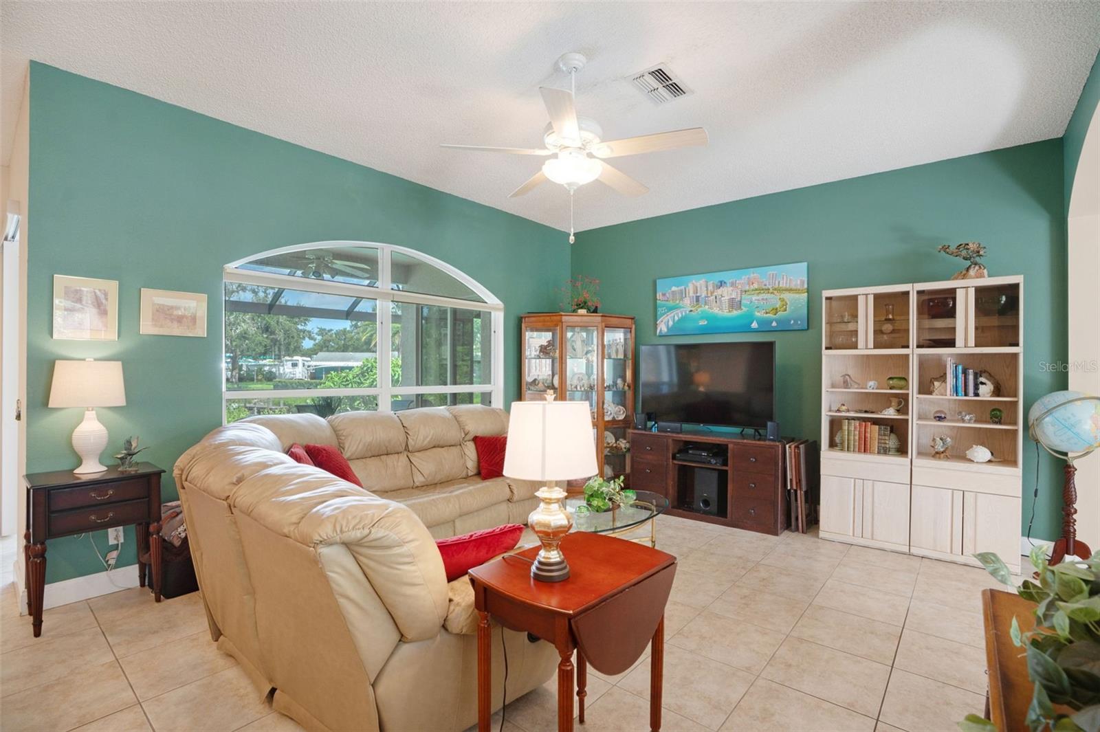 Image 9 of 55 For 111 41st Street Ne