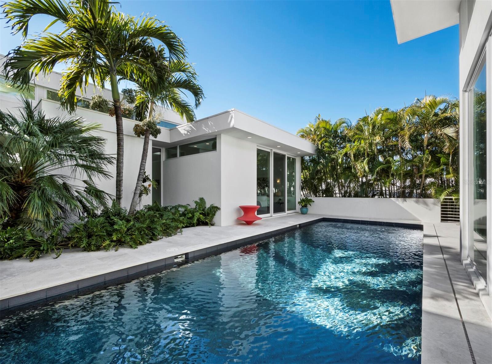 Image 14 of 56 For 1235 Center Place