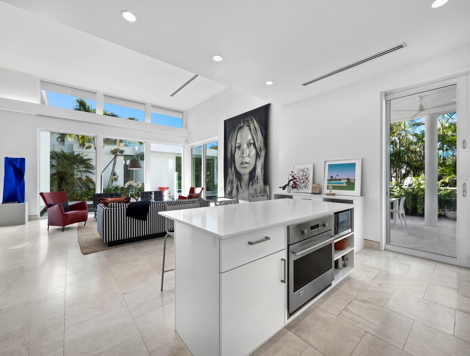 Image 22 of 56 For 1235 Center Place