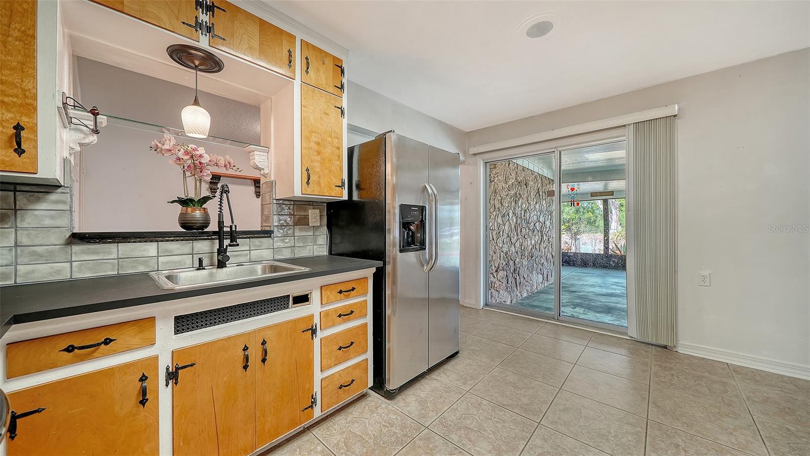 Image 11 of 41 For 5510 16th Street W