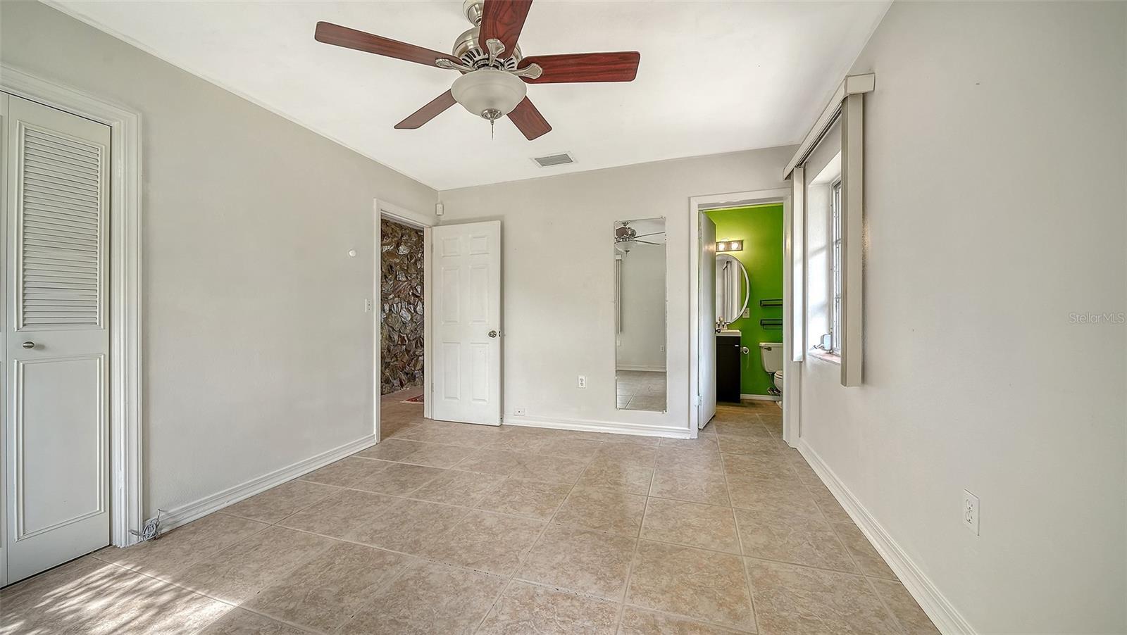 Image 24 of 41 For 5510 16th Street W