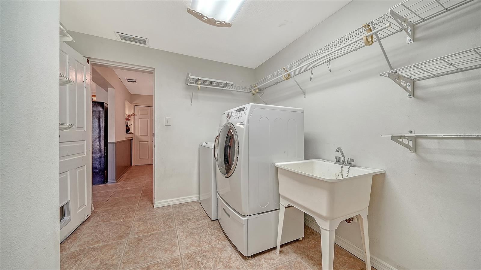 Image 29 of 41 For 5510 16th Street W