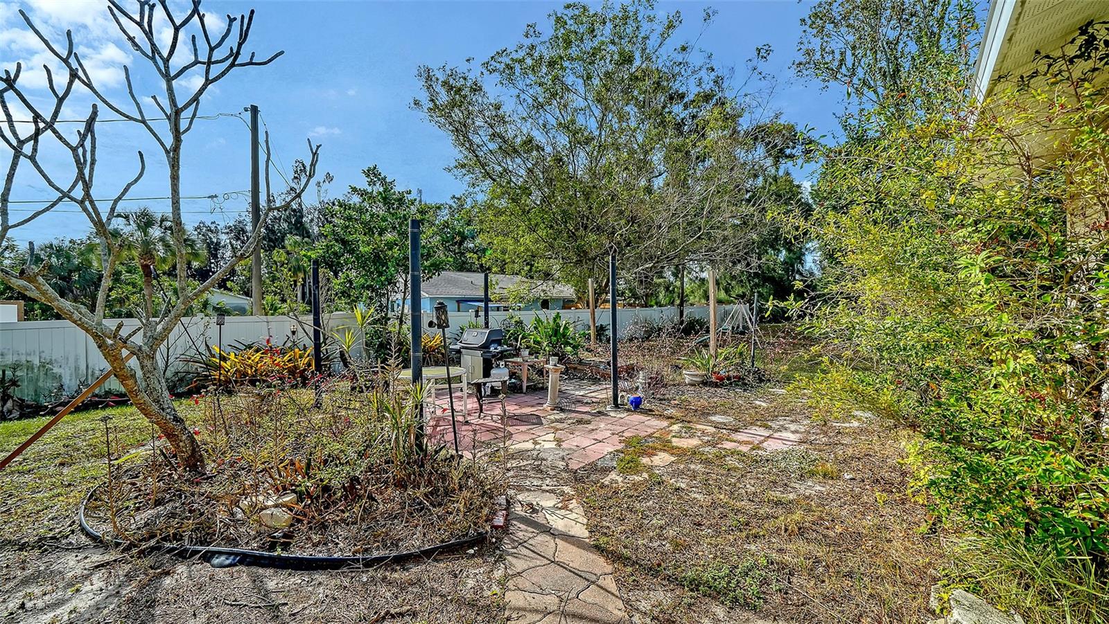 Image 32 of 41 For 5510 16th Street W