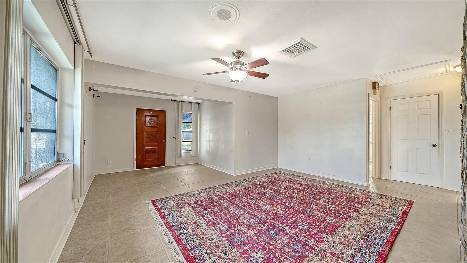 Image 8 of 41 For 5510 16th Street W