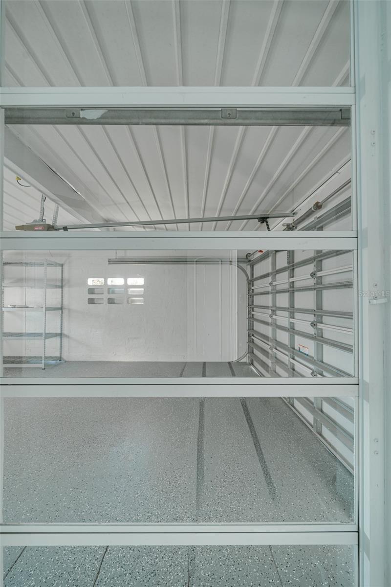 Listing photo id 59 for 217 Tarpon Boulevard Nw