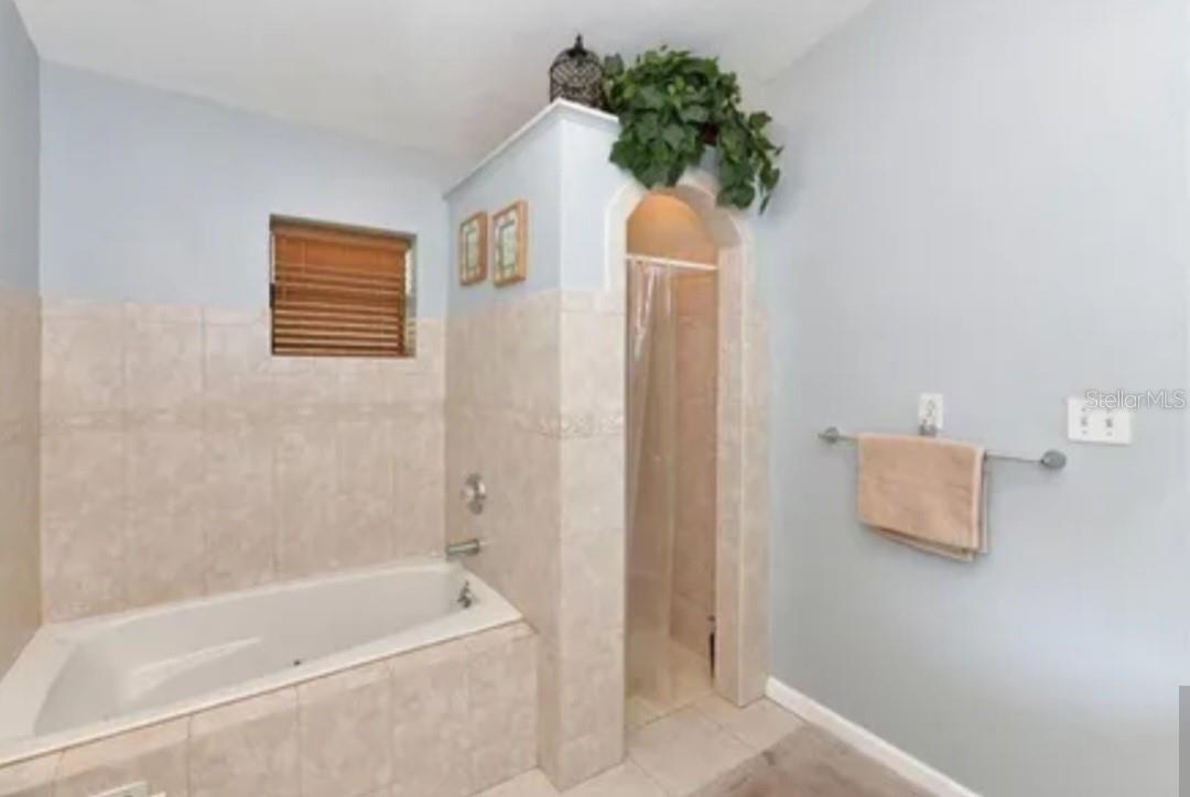 Image 15 of 36 For 3303 Florida Boulevard