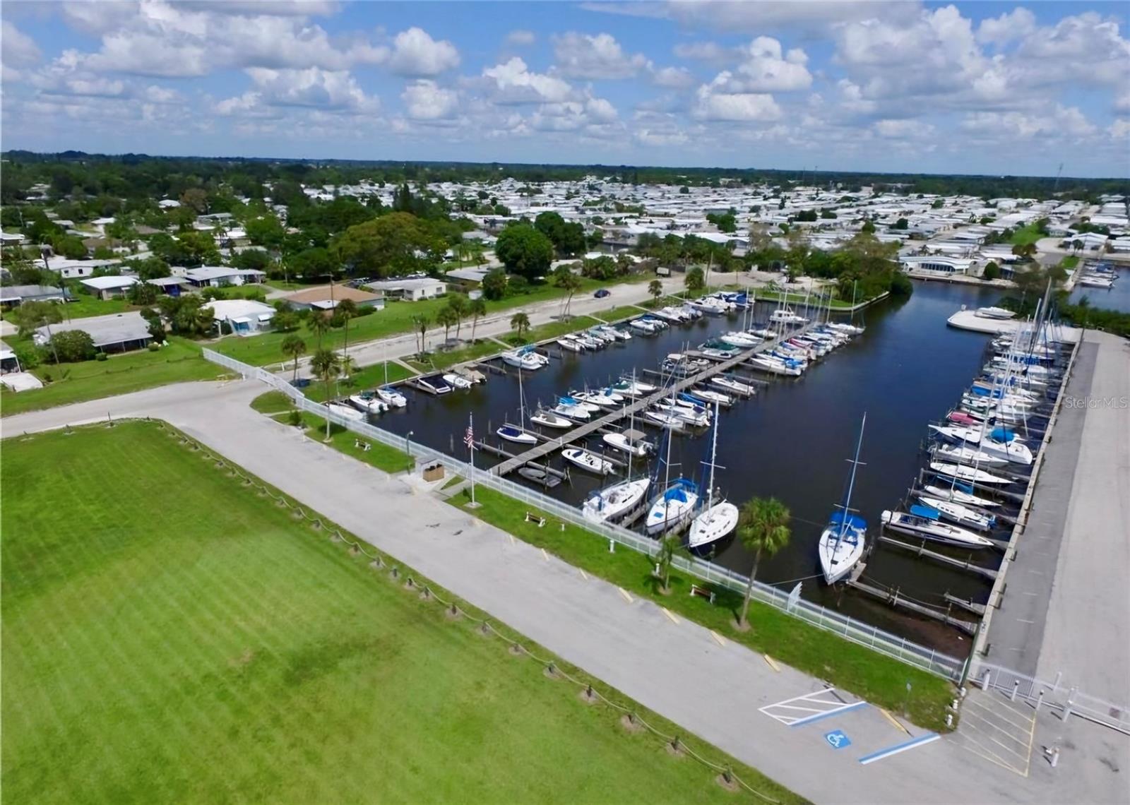 Image 34 of 36 For 3303 Florida Boulevard