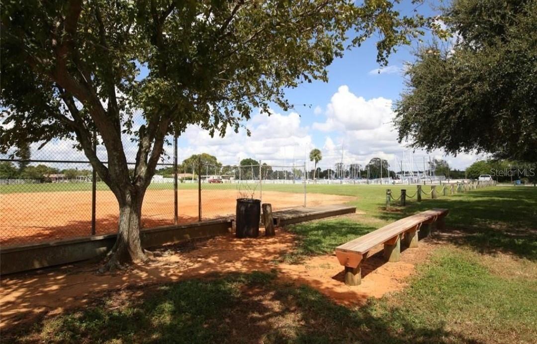 Image 35 of 36 For 3303 Florida Boulevard